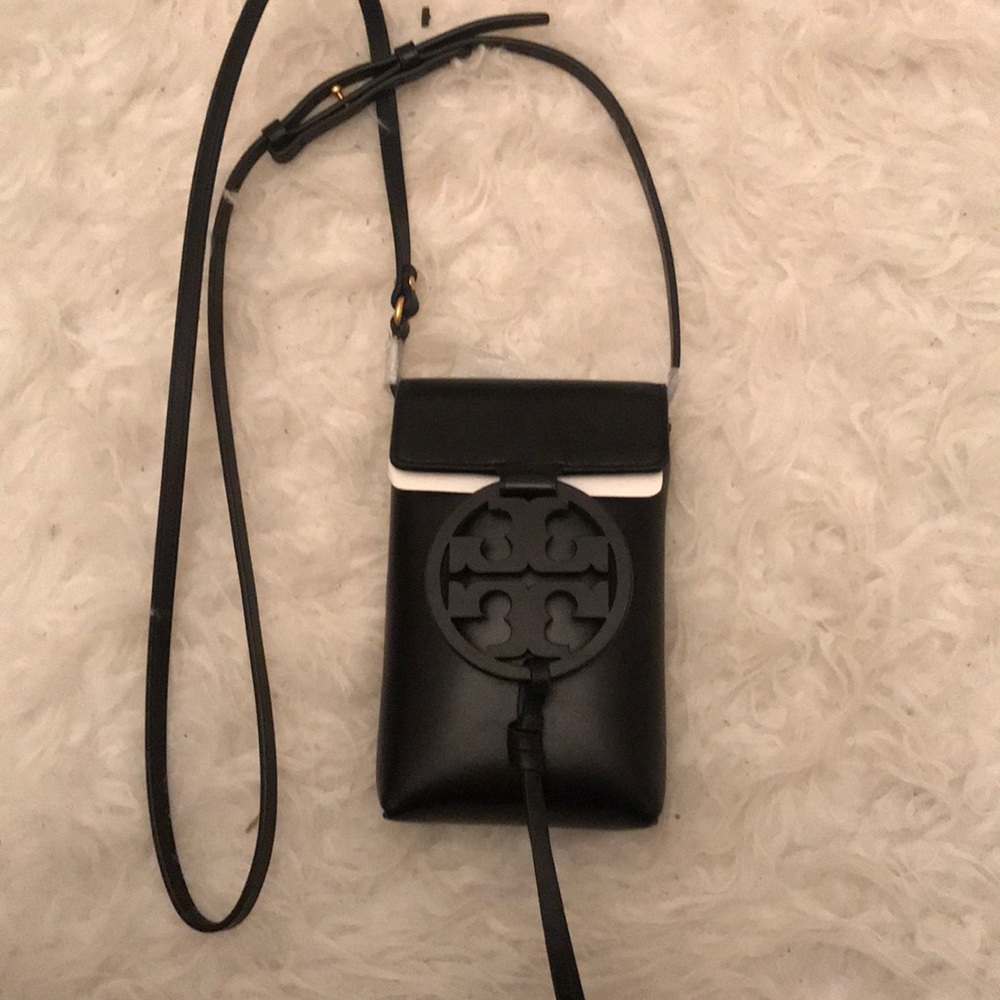 Brand New Tory Buch Miller phone Crossbody